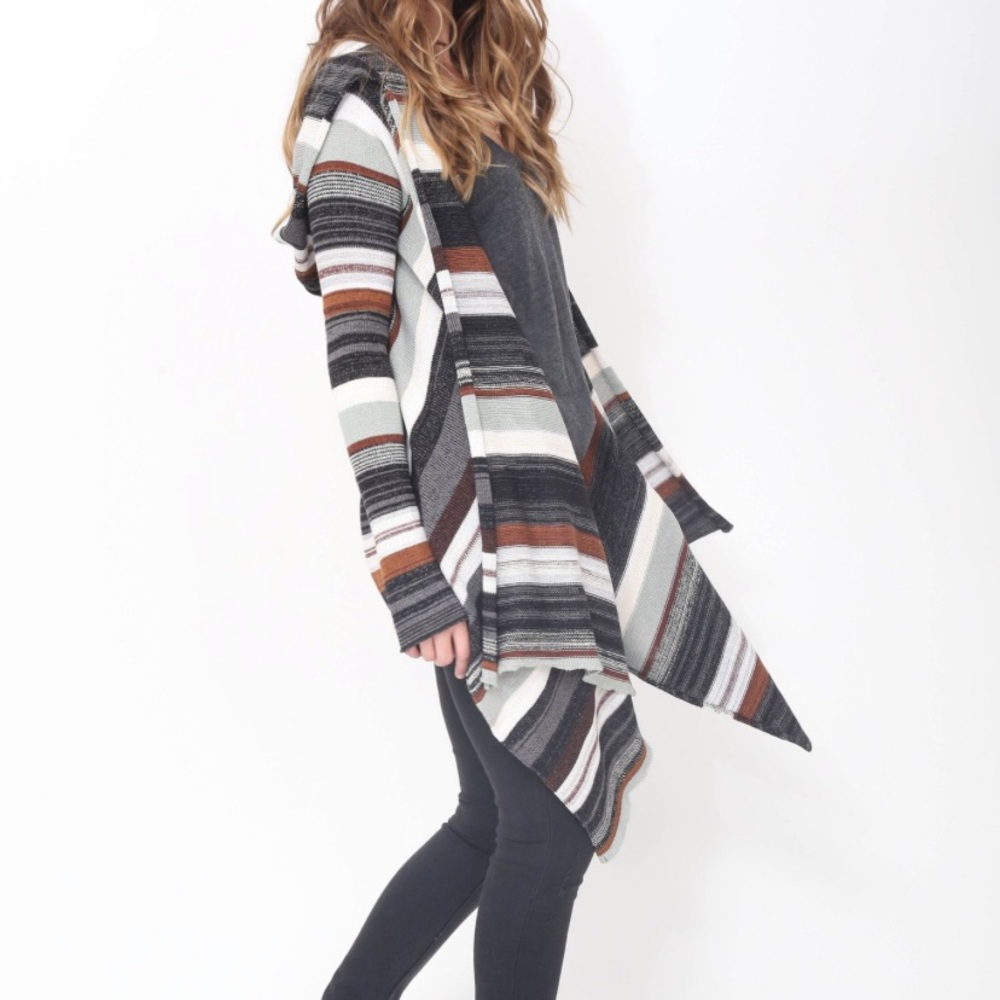 Goddis Sweater